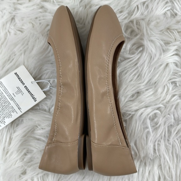 Amazon Essentials Women's Belice Ballet Flat Beige Size 7W (wide) NEW - Picture 12 of 16